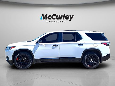 Used 2020 Chevrolet Traverse Premier w/ Redline Edition AWD/4WD image 4