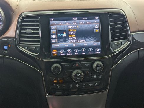 Used 2021 Jeep Grand Cherokee Overland image 19