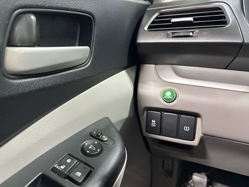 Used 2014 Honda CR-V EX image 16
