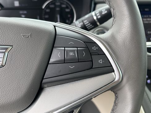 Certified 2024 Cadillac XT5 Premium Luxury FWD image 22
