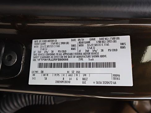 Used 2024 Ford F150 Raptor w/ Equipment Group 803A Raptor R AWD/4WD image 27