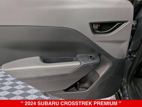 Used 2024 Subaru Crosstrek 2.0i Premium AWD/4WD image 28