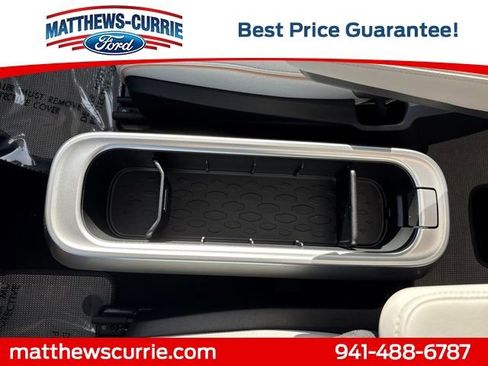 Used 2025 Volkswagen ID. Buzz Pro S Plus RWD image 22