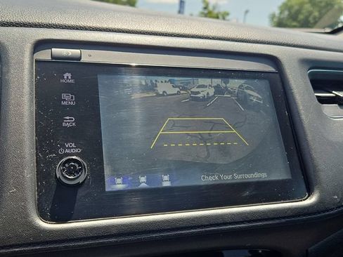 Used 2019 Honda HR-V EX image 18