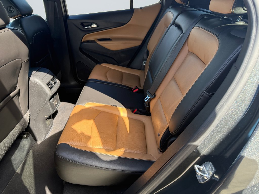 Used 2020 Chevrolet Equinox Premier FWD image 13