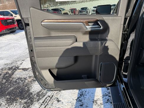 New 2026 GMC Sierra 1500 Elevation w/ Elevation Premium Package image 17