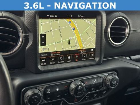 Used 2021 Jeep Wrangler Unlimited Sahara AWD/4WD image 16