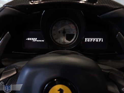 Used 2018 Ferrari 488 Spider image 35