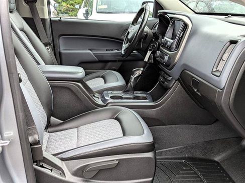 Used 2022 Chevrolet Colorado Z71 AWD/4WD image 49