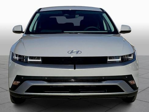 New 2026 Hyundai Ioniq 5 SE image 3