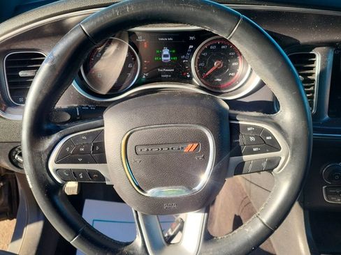 Used 2018 Dodge Charger SXT Plus RWD image 11