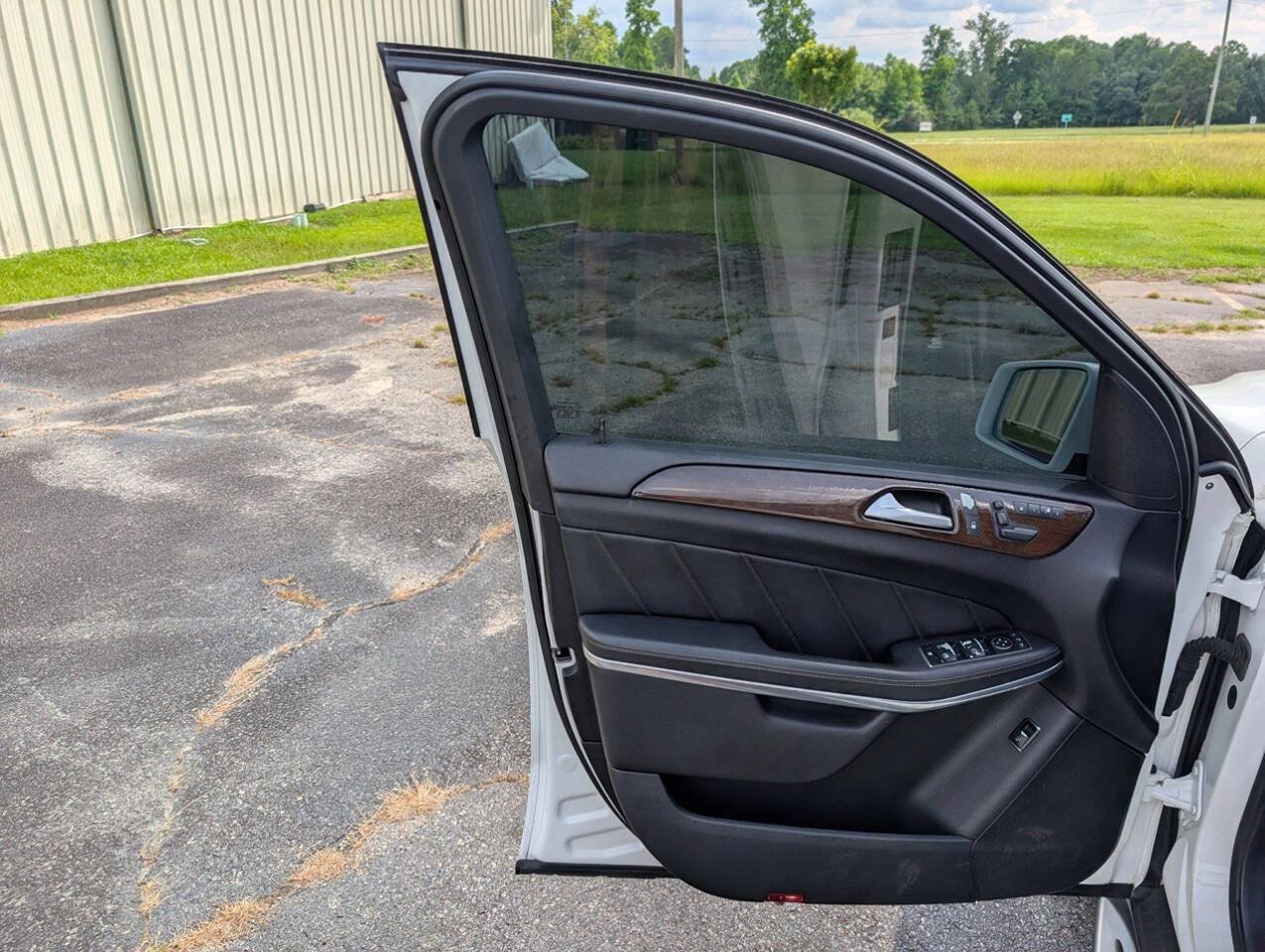 Used 2014 Mercedes-Benz GL 450 4MATIC image 21