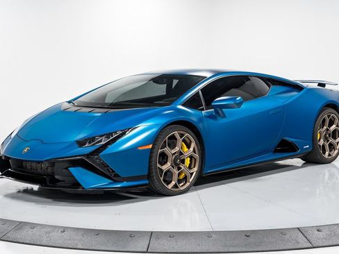 Used 2023 Lamborghini Huracan Tecnica RWD image 7