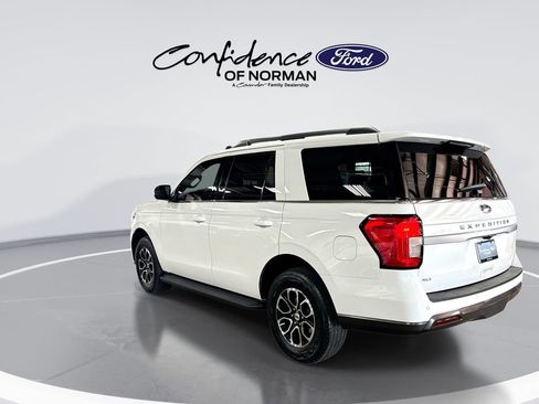 Used 2022 Ford Expedition XLT AWD/4WD image 6