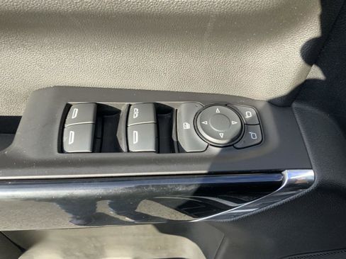 Used 2022 Chevrolet Silverado 1500 RST w/ Safety Package image 25