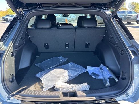 New 2026 Chevrolet Equinox EV RS image 7