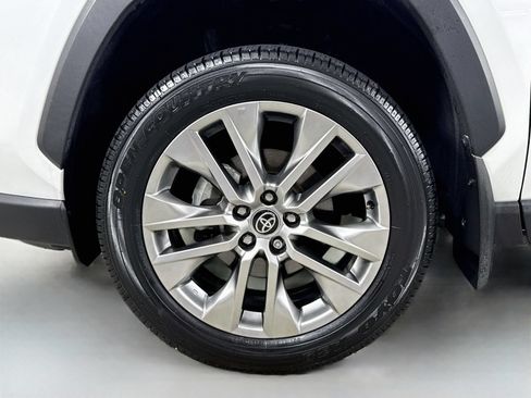 Used 2023 Toyota RAV4 XLE Premium AWD/4WD image 30