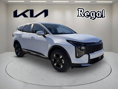 New 2026 Kia Sportage EX w/ EX Panorama Roof Package FWD image 1