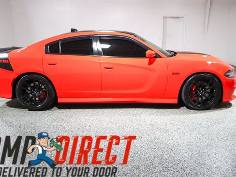 Used 2020 Dodge Charger Scat Pack w/ Daytona Edition Group image 6