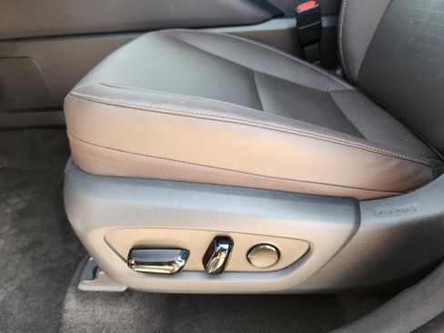 Used 2025 Lexus TX 350 AWD w/ Technology Package image 17