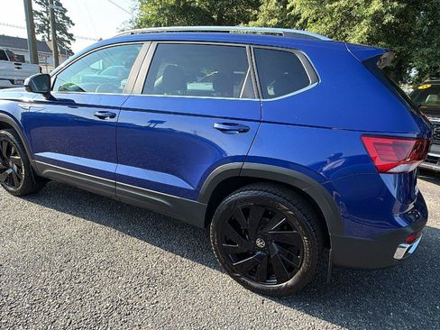 Used 2024 Volkswagen Taos SEL AWD/4WD image 10