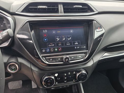 Used 2021 Chevrolet TrailBlazer LT w/ Convenience Package FWD image 14