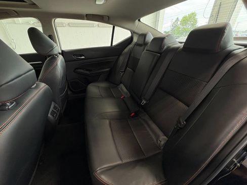 Used 2025 Nissan Altima 2.5 SR AWD/4WD image 21