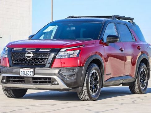 Used 2024 Nissan Pathfinder Rock Creek image 5