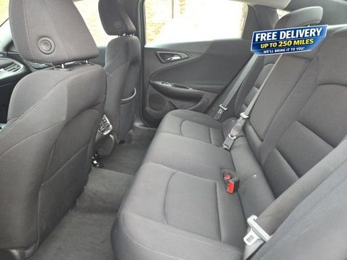 Used 2024 Chevrolet Malibu LT FWD image 11