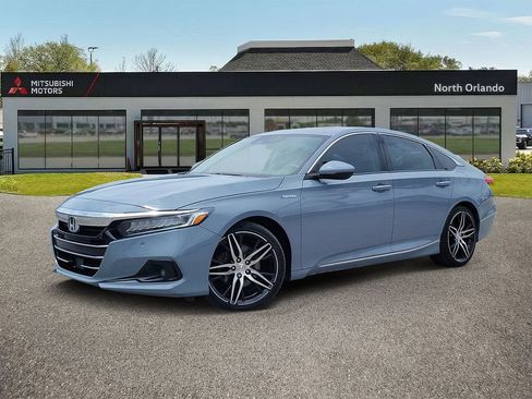 Used 2022 Honda Accord Touring image 1