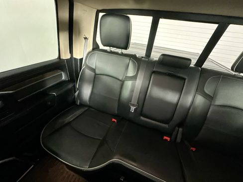 Used 2020 RAM 2500 Laramie AWD/4WD image 12