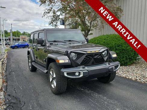 Used 2020 Jeep Wrangler Unlimited Sahara w/ Cold Weather Group AWD/4WD image 1