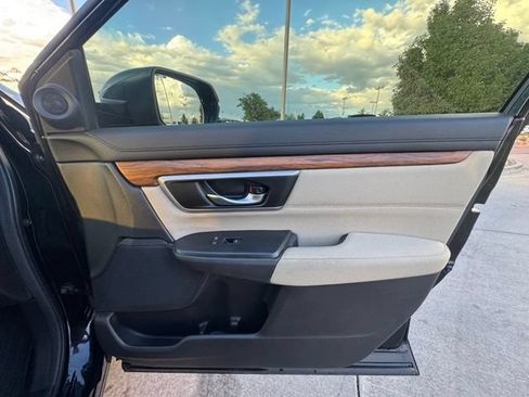 Used 2018 Honda CR-V EX image 32