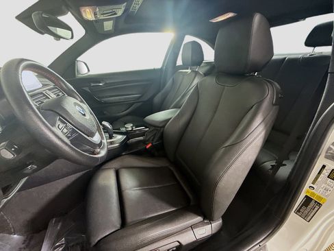 Used 2019 BMW 230i Coupe w/ Premium Package image 22