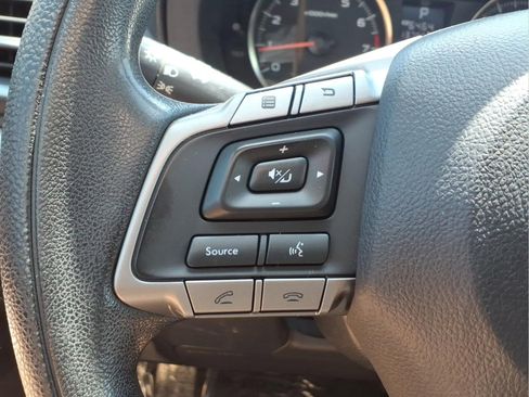 Used 2015 Subaru Impreza 2.0i AWD/4WD image 16
