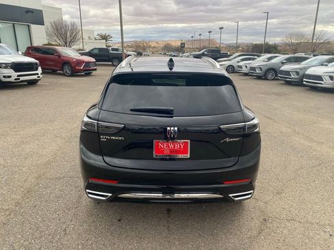 New 2025 Buick Envision Avenir image 6