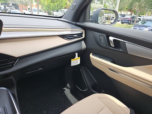 New 2026 Buick Enclave Preferred w/ Power Package image 14