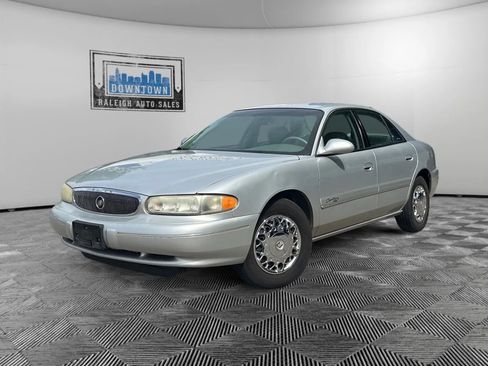 Used 2002 Buick Century Limited w/ Limited Luxury Pkg image 2