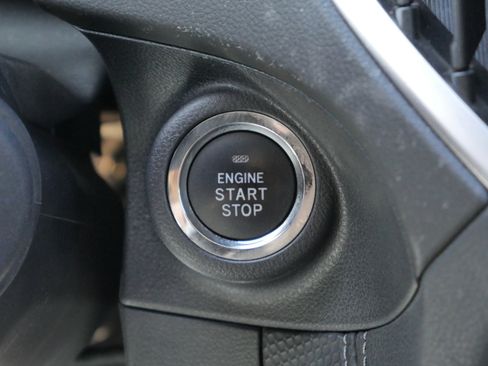 Used 2023 Subaru Forester Touring image 9