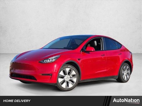 Used 2021 Tesla Model Y Long Range image 1