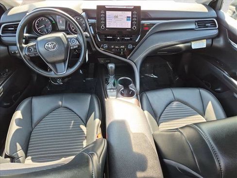Used 2024 Toyota Camry SE FWD image 17