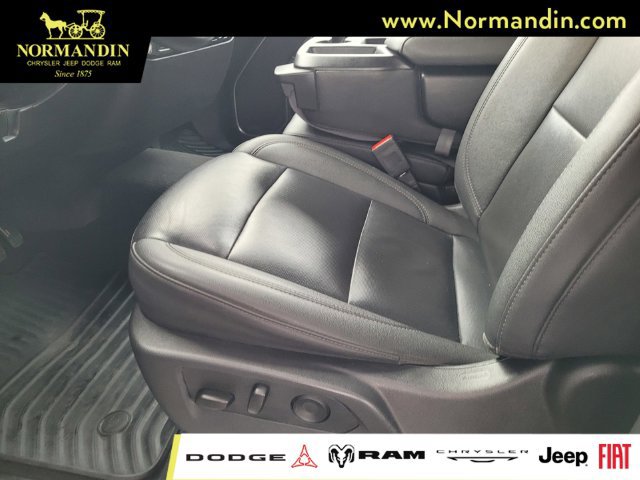 Used 2025 Chevrolet Silverado 2500 LTZ AWD/4WD image 17