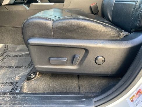 Used 2014 Toyota Tundra Limited image 23