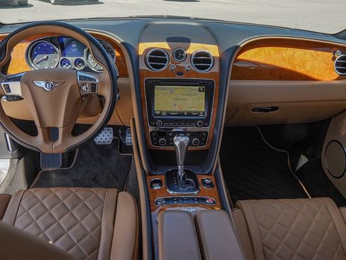 Used 2016 Bentley Continental GT image 38