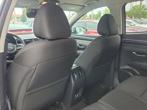Certified 2024 Hyundai Tucson SEL FWD image 9