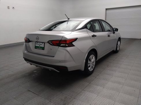 Used 2025 Nissan Versa S w/ Trunk Package image 9