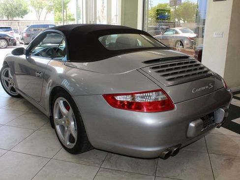 Used 2007 Porsche 911 Carrera S RWD image 4