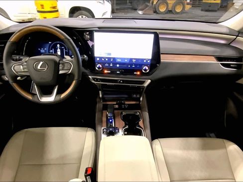 New 2026 Lexus RX 350 image 5