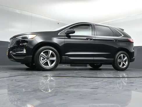 Certified 2023 Ford Edge SEL w/ Convenience Package AWD/4WD image 36
