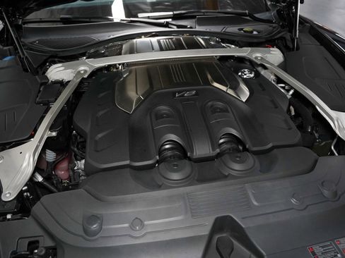 Used 2021 Bentley Continental GT V8 image 50